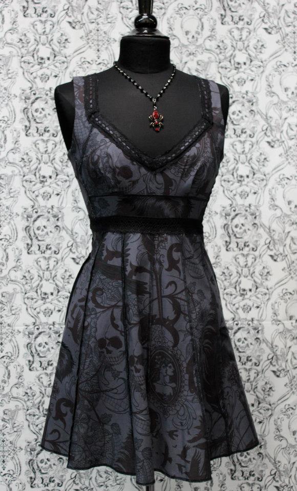 vintage style black dress